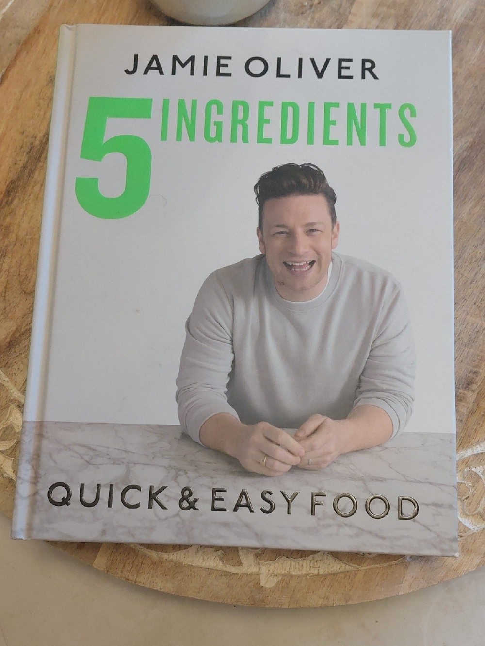 Jamie Oliver 5 Ingredients Cookbook - White & Green Cover